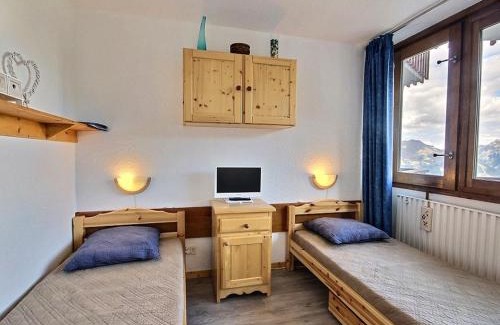 Plagne Centre Apartment | Studio rénové au pied des pistes avec balcon et jolie vue - FR-1-455-116