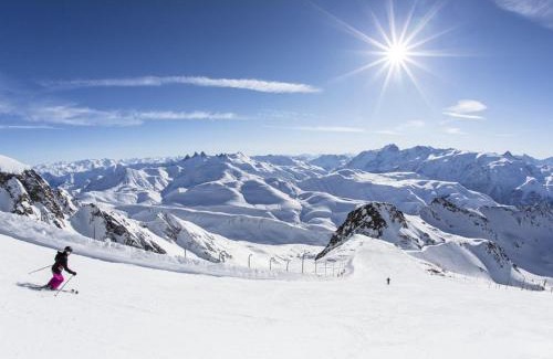 Montgenevre Apartment | Studio rénové sur les pistes, 4 pers, Balcon Sud - FR-1-445-74