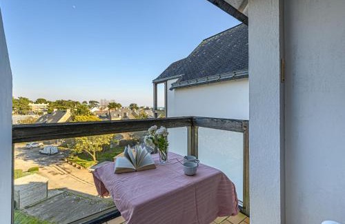 Carnac Apartment | Studio Résidence Bleue Océane by Interhome