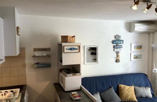 Sausset-les-Pins Apartment | Studio Sausset Madura