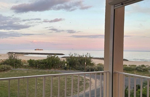 Cap d'Agde Apartment | Studio sea view 1st line Cap d'Agde Rochelongue