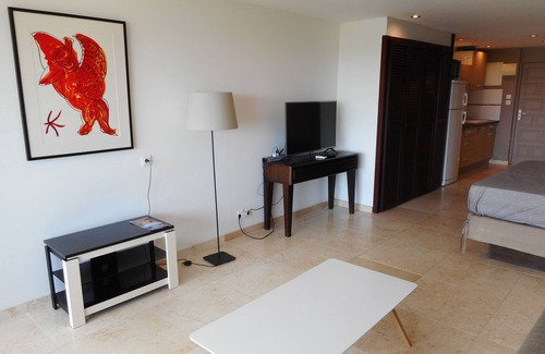 Orient Bay Apartment | Studio sea view Saba Mt Vernon building