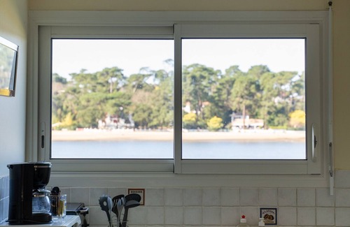 Soorts-Hossegor Apartment | Studio situated in a villa, right on the Hossegor lake side