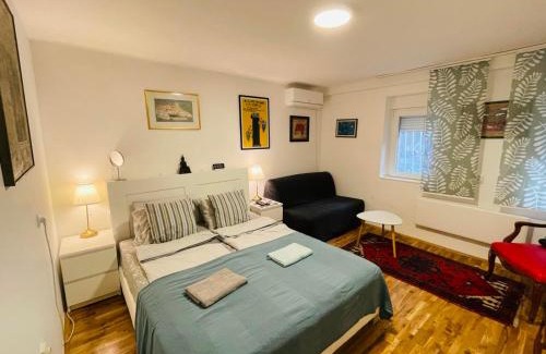 Slavija Bed & Breakfast | Studio Slaviya