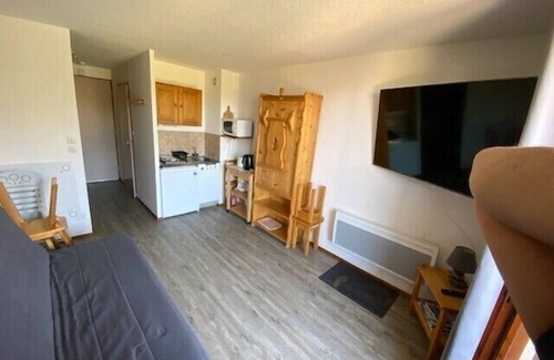 Araches-la-Frasse Apartment | Studio sleeps 4 at Les Carroz d'arâches