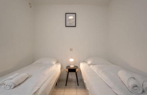 Bredene Apartment | Studio Studio by Interhome