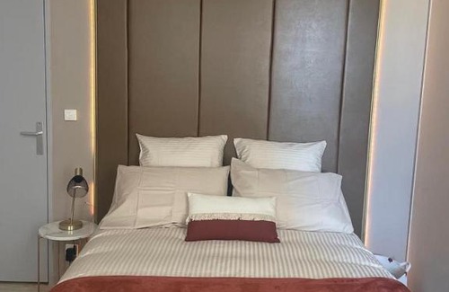 Limoges Apartment | Studio style hôtel cocooning