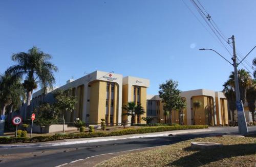 Sudoeste e Octogonal Apartment | Studio Sudoeste, conforto e segurança(5`Esplanada)