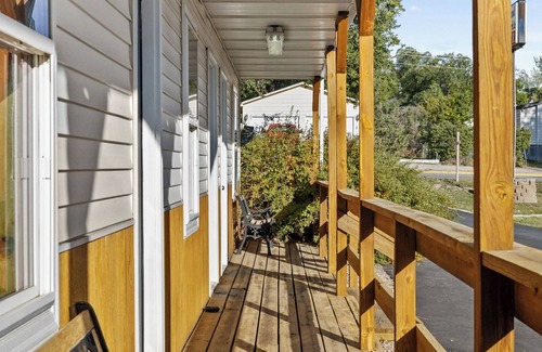 Moorcroft Apartment | Studio Suite Apartment #9 in Moorcroft Wyoming