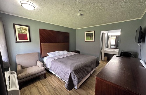 San Antonio Hotel | Studio Suites