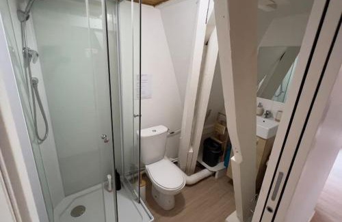 Dunkerque Centre Apartment | Studio SUN - Hyper Centre Dunkerque & Proche Plage '15m