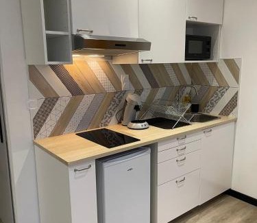 Toulon Apartment | Studio - Téléphérique/Gare