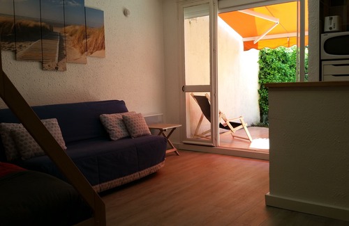 La Grande-Motte Apartment | Studio - Terrace & Parking (+ 2 Bikes)