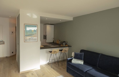 Behobie Apartment | Studio Terrasse Sofitel Miramar