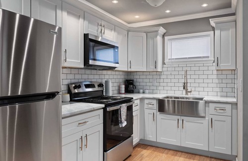 Villas Apartment | Studio Unit close the Bay!