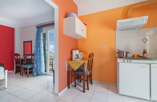 Vathy Apartment | Studio 'Veronis 4' with Sea View, Shared Pool & Wi-Fi