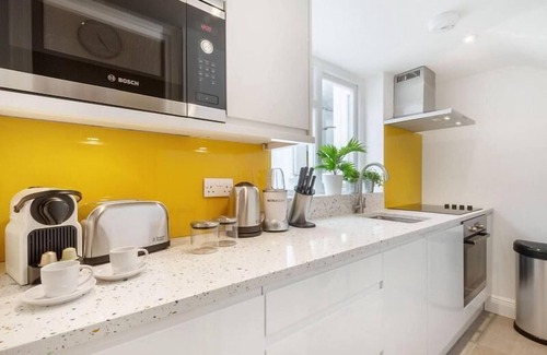 Bryanston and Dorset Square Apartment | Studio w/Washer-Dryer & Fully Fitted Kitchen - Ideal for Exploring London