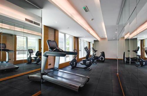 Downtown Dubai Apartment | Studio with a quirky view in Business Bay
