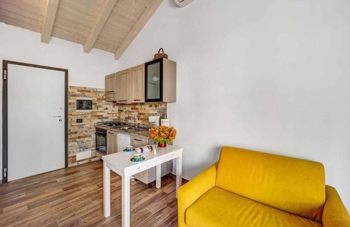 Pompeiana Apartment | Studio with air conditioning and pool