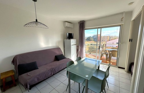 Argeles Plage Apartment | Studio with air conditioning, balcony, near the beach