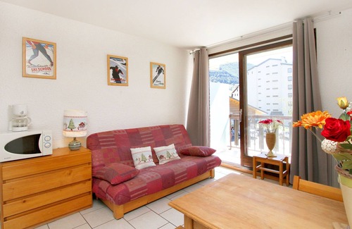 Les Deux Alpes Apartment | Studio with balcony SOUTH, at the foot of Telesiege du diable