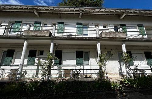 La Roche-Posay Apartment | Studio with garden, balcony, WIFI and parking near the Thermal Baths