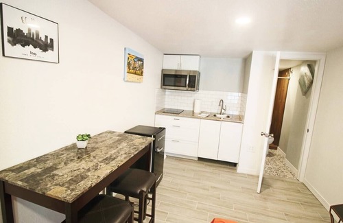 El Paso Apartment | Studio with Murphy Bed 11 min walking to Ft. Blissn n
