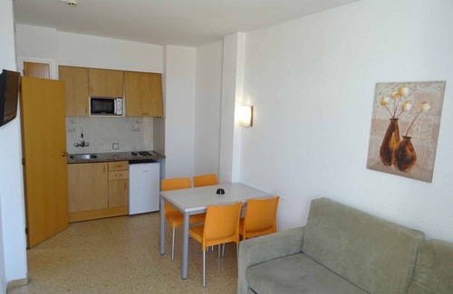 Lloret de Mar Apartment | Studio with outpool