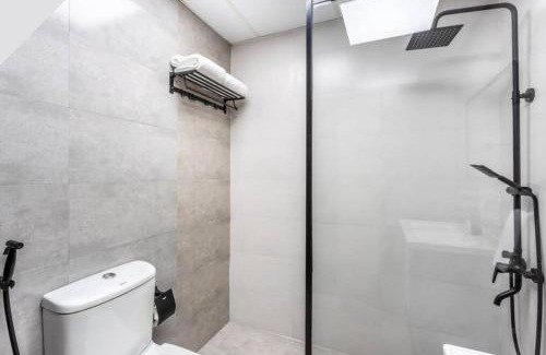 Dubai Production City Apartment | Studio with Private Jacuzzi - Damac Lagovista