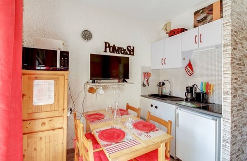 Cauterets Apartment | Studio with terrace and WiFi for 4 people