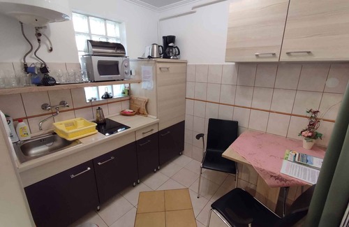 Fonyod Apartment | Studio with terrace and barbecue, for 3 people
