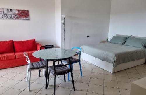 Busto Arsizio Apartment | Studio with terrace