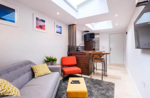 Cirencester Apartment | Studio37 - A cosy stylish central hideaway Pass the Keys
