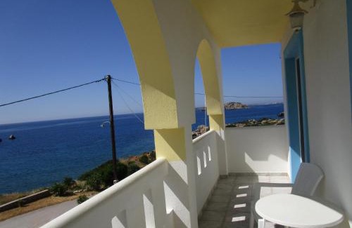 Amoopi Apartment | Studios Fokia Beach