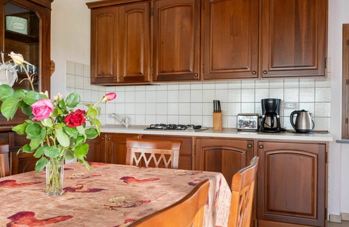 Castagnole delle Lanze House | Stunning villa for 4 people with WIFI, pool, TV, terrace and panoramic view