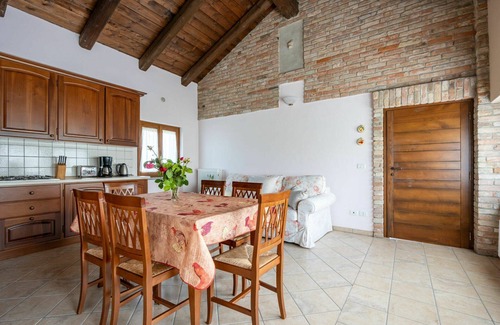 Castagnole delle Lanze House | Stunning villa for 4 people with WIFI, pool, TV, terrace and panoramic view