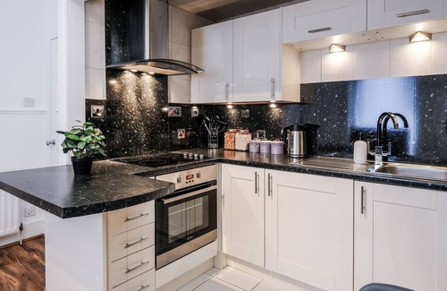 Central Aberdeen Apartment | Stunning 1 bed Apartment Aberdeen