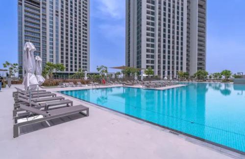 Bur Dubai Apartment | Stunning 1-Bedroom apartment in Downtown near Burj Khalifa and Dubai Mall!