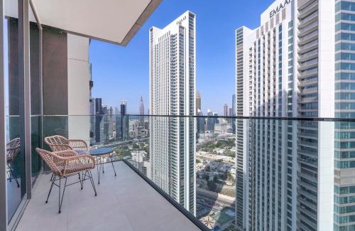 Bur Dubai Apartment | Stunning 1-Bedroom apartment in Downtown near Burj Khalifa and Dubai Mall!