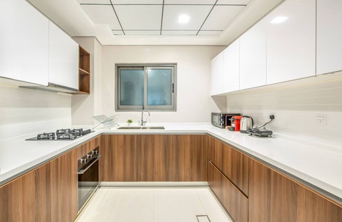 Nad Al Sheba Apartment | Stunning 1BR at Prime Views Meydan by Deluxe Holiday Homes