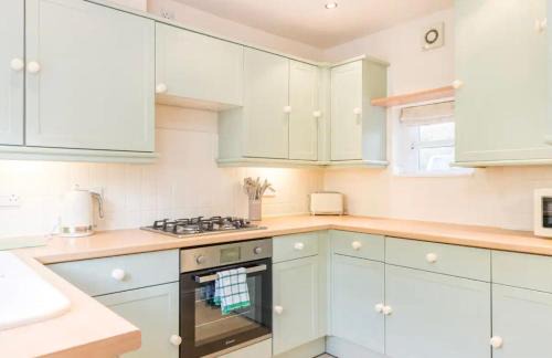 Dobcross House | Stunning 2 bed Cottage in Saddleworth