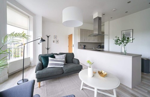 Preston Apartment | Stunning 2 Bedroom Apartment in Preston
