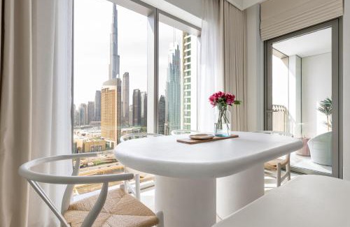 Za'abeel 2 Apartment | Stunning 2 Bedroom Apartment with Burj Views by Zen Stays - Walking Distance to Dubai Mall