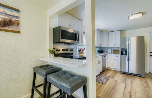 Berkley House | Stunning 2-bedroom house w/large yard. Brand new. central to Denver/Mtns/Boulder