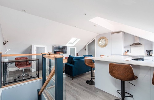 Norwich Condo | Stunning 2-BR Condo with Breathtaking Cathedral Views