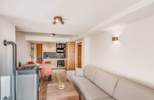Champagny-en-Vanoise Apartment | Stunning 2-Bedroom Apartment with Terrace in 4* Residence, Champagny-en-Vanoise