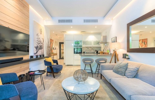Downtown Dubai Apartment | Stunning 2Bedroom in Dubai Downtown