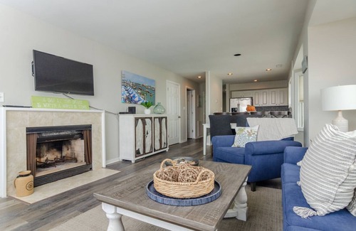 Wrightsville Beach Condo | Stunning 3 Bedroom Condo Near Crystal Pier
