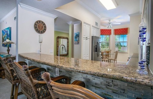 Islamorada House | Stunning 3 Bedroom Condo with Basin & Ocean Views Located in Lower Matecumbe