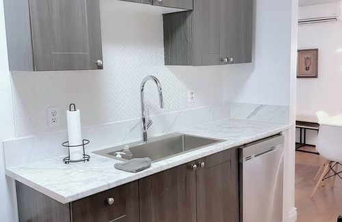 Riverside House | Stunning 3 bedroom single family home.